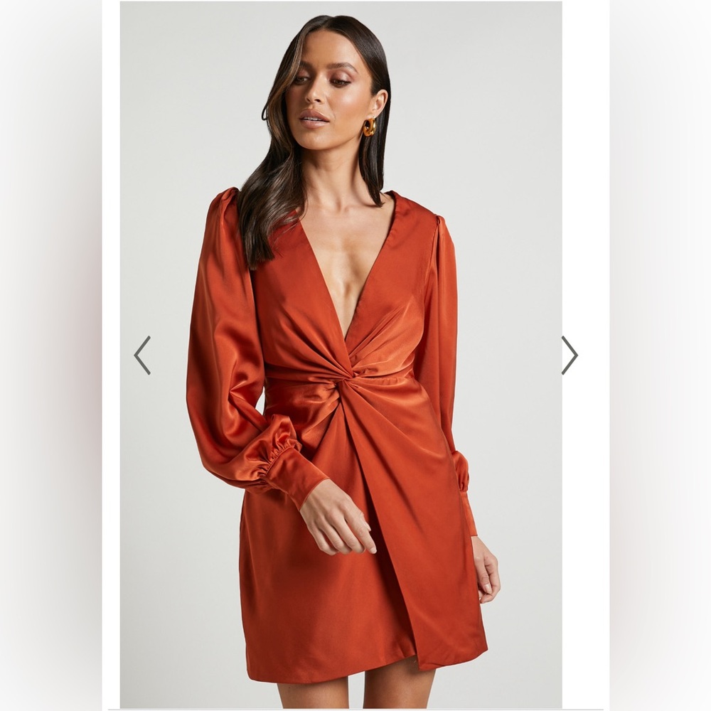 BILLIE MINI DRESS - TWIST FRONT LONG PUFF SLEEVES DRESS IN COPPER by Showpo.